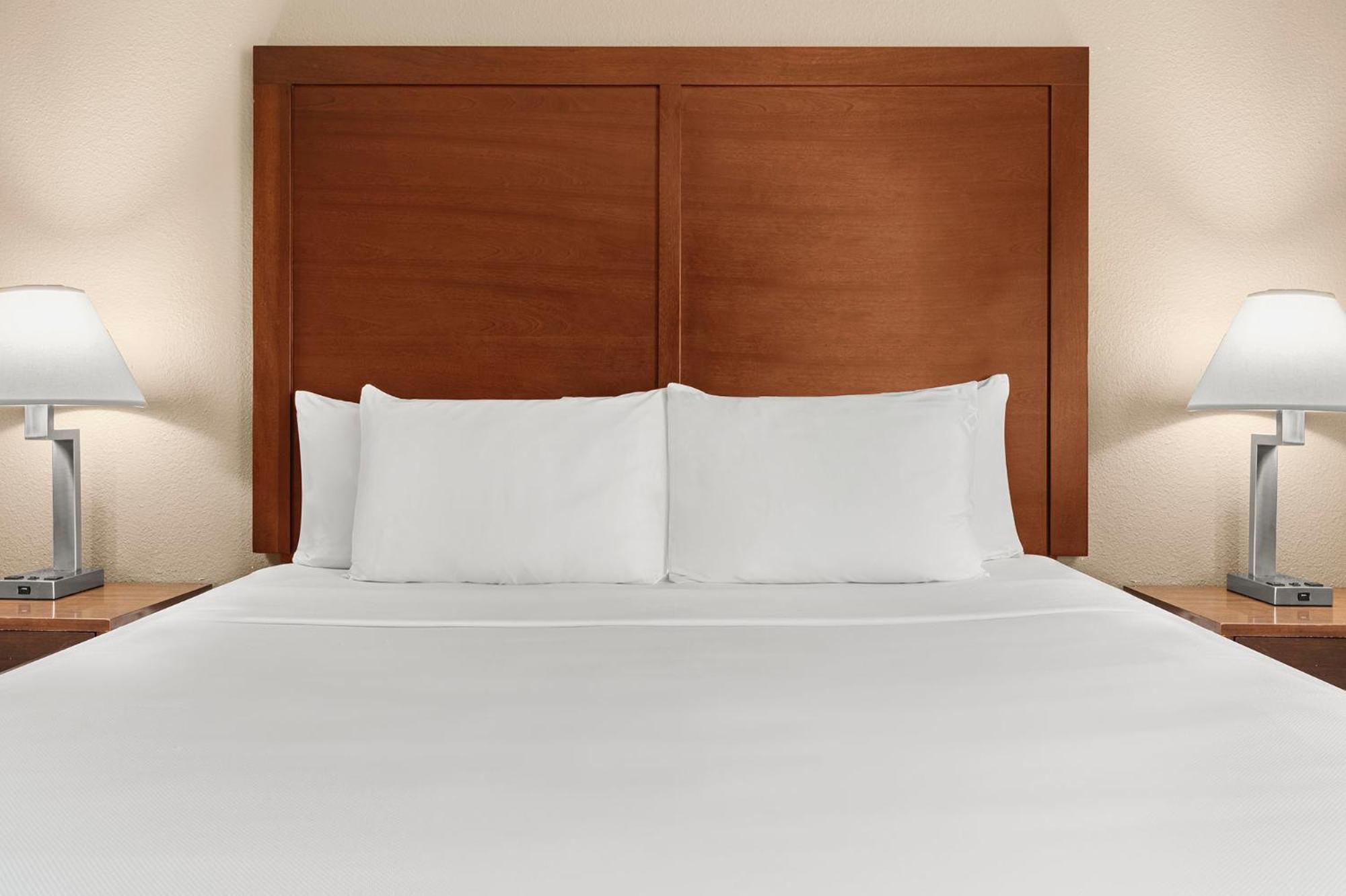 Comfort Inn & Suites Beaverton - Portland West Bagian luar foto